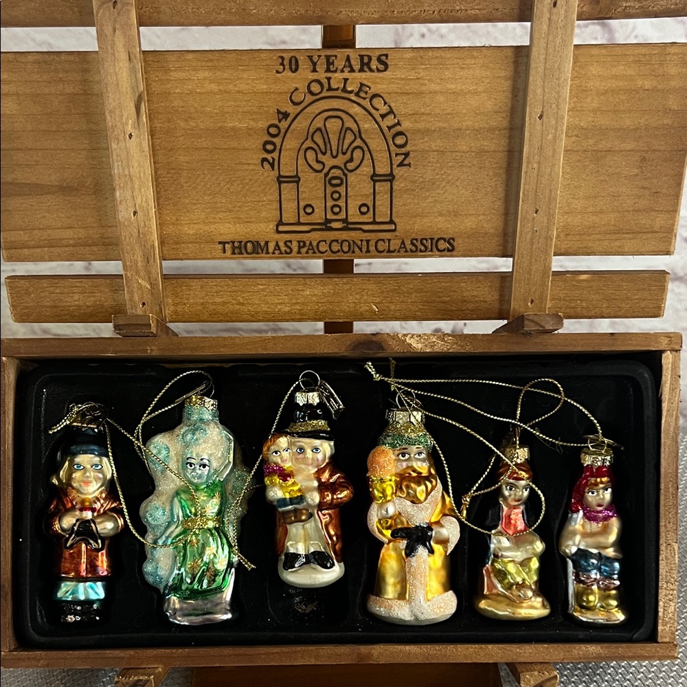 THOMAS PACCONI VINTAGE Ornament Collection “A Christmas Carol” set of six